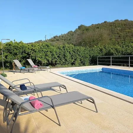 Casa Citrus Limao - Between The Hills & The Ocean Villa